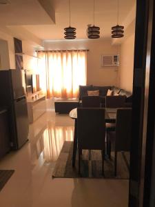 Persimmons Mabolo, Cebu City