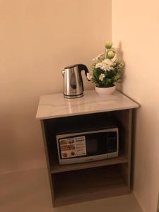 Persimmons Mabolo, Cebu City