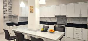 Ease Living Palem Kenari