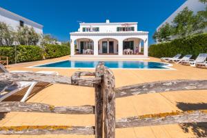 Two-Bedroom Apartment - Annex room in Can Digus