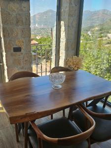 Stone Villa UK - Dobra Voda