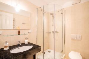 Villa San Marino App 03