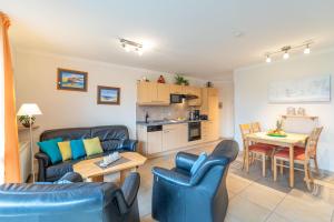 Ab ins Inselglück EG 1