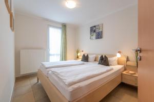 Ab ins Inselglück EG 1