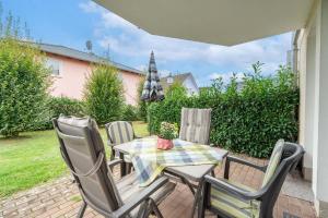 Ab ins Inselglück EG 1