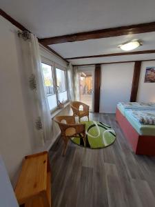 Ferienhaus für 2 Personen mit Terrasse