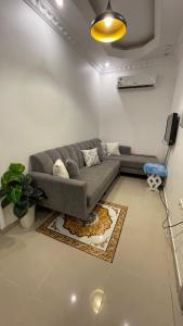 شقة غرفتين دافئة مفروشة للايجار 20