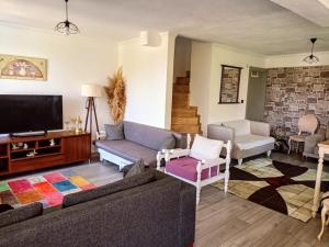 Villa with private pool and unique sea view in Çeşme