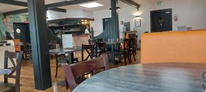 Villages vacances Mobil home 6 pers, 3ch, terrasse, lits faits : photos des chambres