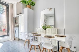 Appartements Chaleureux T2 - Centre Lyon - Terrasse Privee : photos des chambres