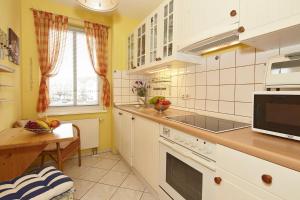 Blaue Welle Whg 10 "JuLy"