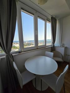 Studio apartment KIKI with a sea view, free WiFi, for 2 persons