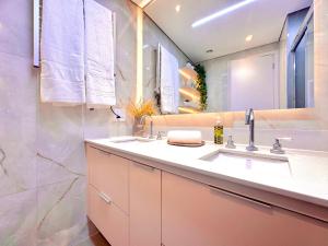 1707 - Rentaqui Duplex Moema Style Família