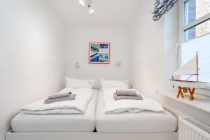 of un an, Erdgeschoss für vier Personen, zentrale und ruhige Lage!