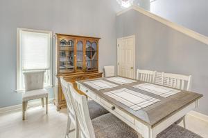 Marina and Pool Roomy Golf-View Home in Southport