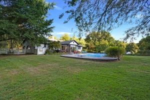 Respite Ranch: Private Pool, Hot Tub, Beach Access