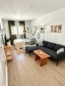 Superior guest house-Ideal PAREJAS