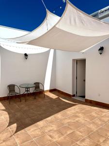 Superior guest house-Ideal PAREJAS