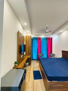 Welcome buddy studio apartment