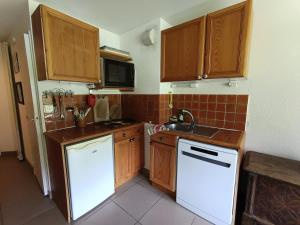 Appartements Residence Ferme D-augustin - 3 pieces pour 6 personnes - Skis aux pieds MAE-9234 : photos des chambres