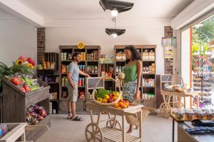 Complexes hoteliers Camping Saint-Palais-Sur-Mer : photos des chambres