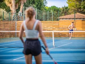 Complexes hoteliers Camping Saint-Cyprien : photos des chambres