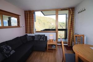 Résidence Home Club - Studio avec vue imprenable retour ski aux pieds MAE-3904