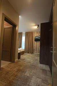 Harmony House - Adults Only