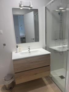 1 Bedroom Apt 85 Mts To Beach