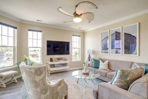 Walkable Condo with Drawbridge Views in Cambridge