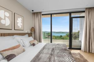 Japandi Sea View 2BR Apartment with Balcony & Terrace, Pomer, 5 Min Walk to Beach