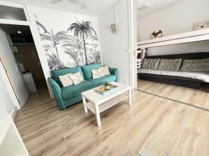 Résidence Les Jardins Du Port - Superbe T2 en rez de jardin dans résidence avec piscine MAE-2363