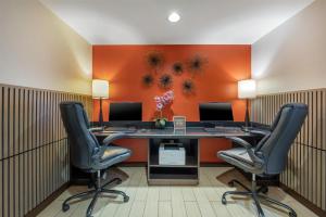 Best Western Plus College Park Hotel