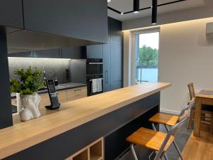 M4 Luxury Apartment in the City Center - Klimatyzacja, Parking, Balkon, Atlas Arena, Wytwórnia, Piotrkowska