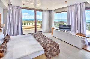 SH Dolce Vita-Inclusive - Free Aquapark & Beach & Beach bar