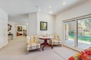 Incline Village Retreat