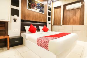 Hotel O Sheela