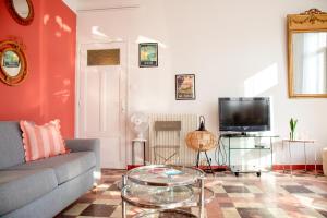 Appartements art deco centre-ville, spacieux et lumineux : photos des chambres