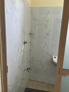 Fk homes executive studio with rooftop pool