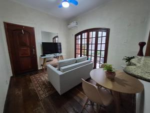 Aconchego a 3 quadras da praia Leblon