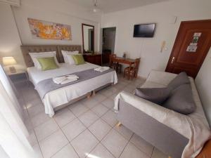 Elenis Apartments Igoumenitsa - Γκαρσονιέρα 1ου ορόφου επιπλωμένη, εξοπλισμένη