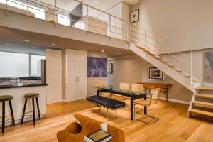 Great 1BR Two-level Loft in Colonia Roma