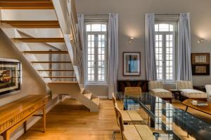 Great 1BR Two-level Loft in Colonia Roma