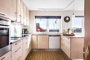 8818-Hvide-Sande-Troldbjergvej-4-1-sal