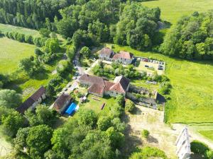 Maisons de vacances Gite paisible pres des forets - FR-1-583-504 : photos des chambres