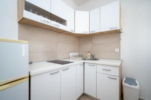 Apartments by the sea Stara Novalja, Pag - 9725