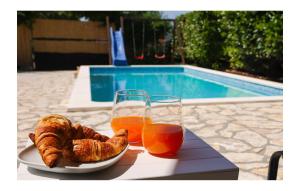 Two-Bedroom Holiday Home In Sibenik