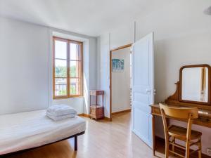 Maisons de vacances Cottage in Pontgibaud near Volcano Park : photos des chambres