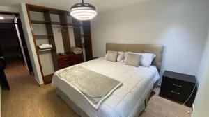 Cozy Modern 3 Bedroom Apartment in Guatemala City