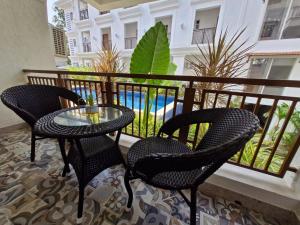 Serene 1bhk Apartment in Siolim Pool DanCenter